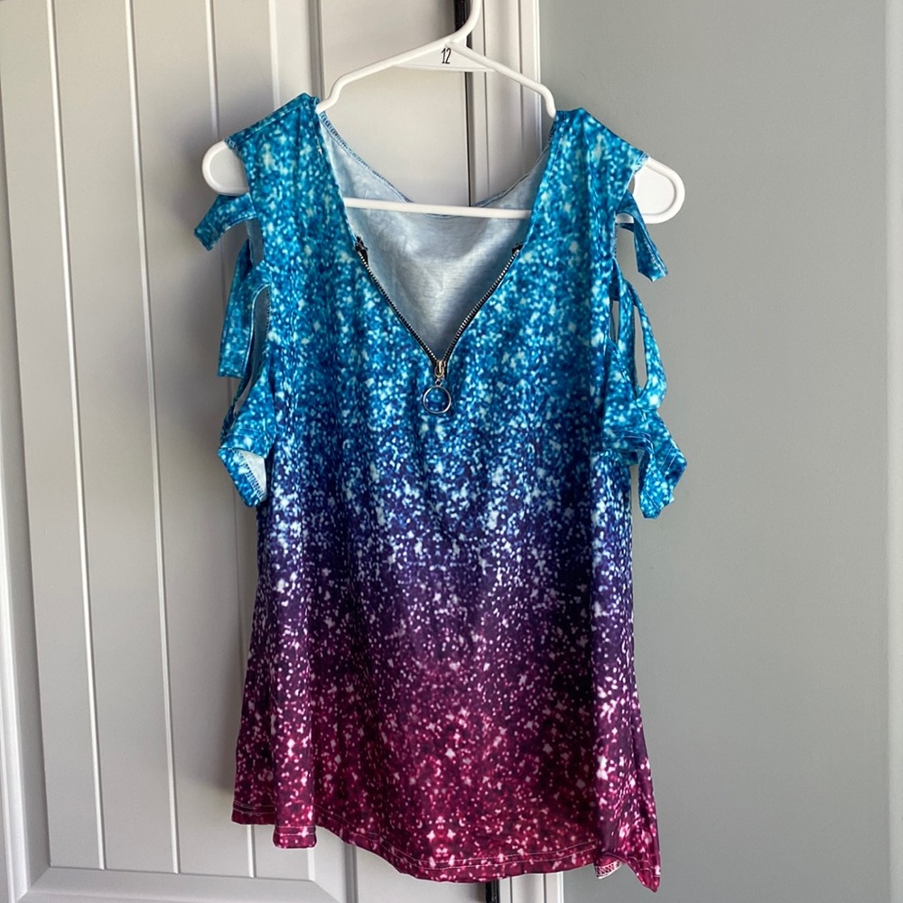Small cold shoulder top